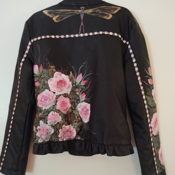 Girls Faux Leather MotorcycleJacket Studded & Handpainted w flowers & dragonfly - Picture 2 of 2